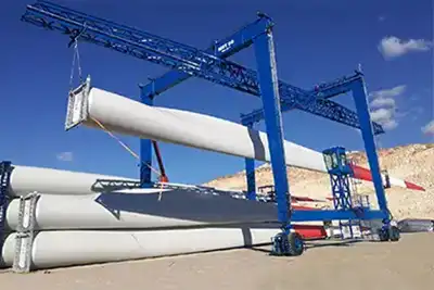 Wind energy industrial straddle crane- Rubber tyred straddle carriers for wind blade handling 