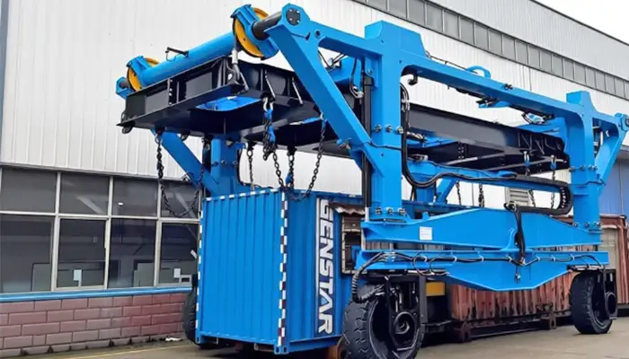 Multifunctional Container Straddle Carrier 20–60 Ton