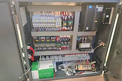VFD controlled electric cabinet for the low headroom gantry crane