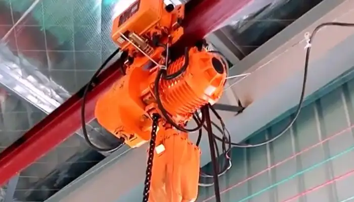 Motorized travelling electric chain hoist