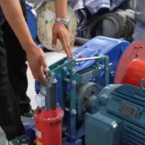 hydraulic brake of electricn winch - screen shot of the video