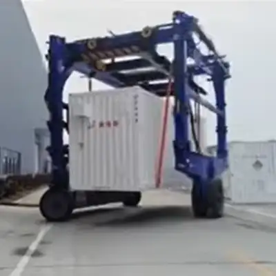 How Does a 35 Ton Straddle Carrier Handle 20ft & 40ft Containers?