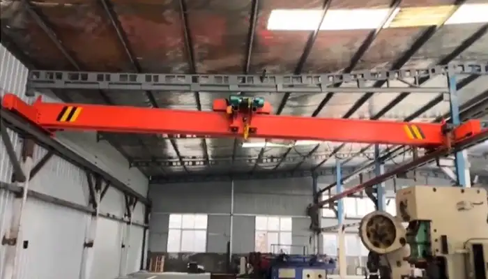 Low headroom single girder overhead bridge crane with side mounted CD/MD hoist trolley Low headroom single girder overhead bridge crane with side mounted CD/MD hoist trolley