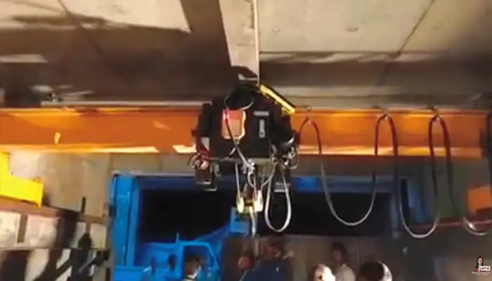  low headroom overhead bridge crane with European style 